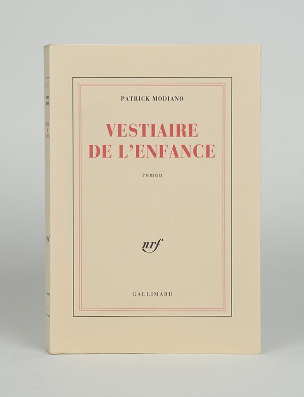 MODIANO Patrick Vestiaire de l'enfance Gallimard 1989 édition originale vergé blanc de Hollande Van Gelder grand papier